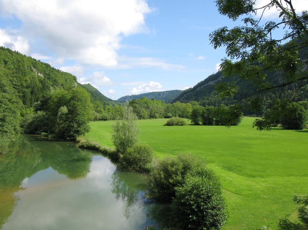 Domaine De Syam - Gites, Chambres D'Hotes & Cabanes Exteriör bild