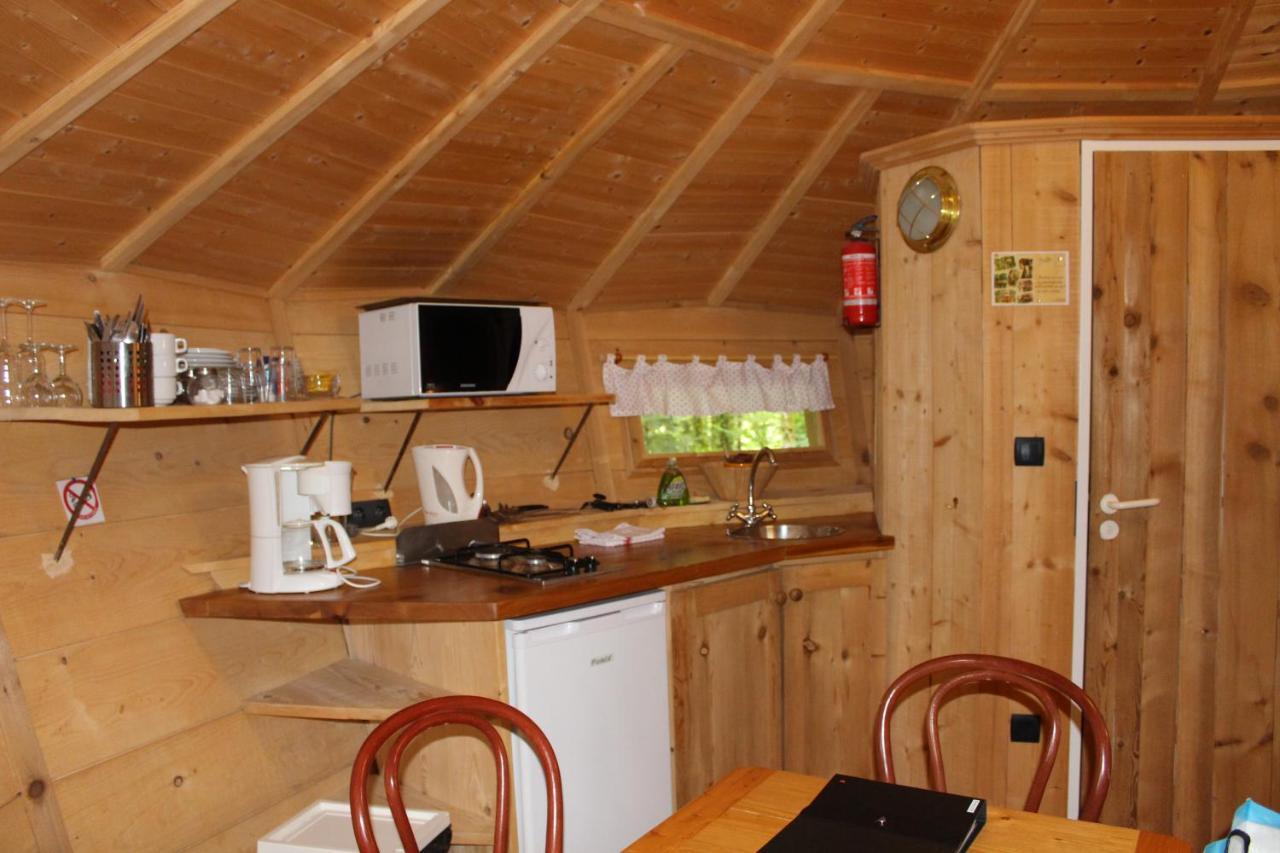 Domaine De Syam - Gites, Chambres D'Hotes & Cabanes Exteriör bild